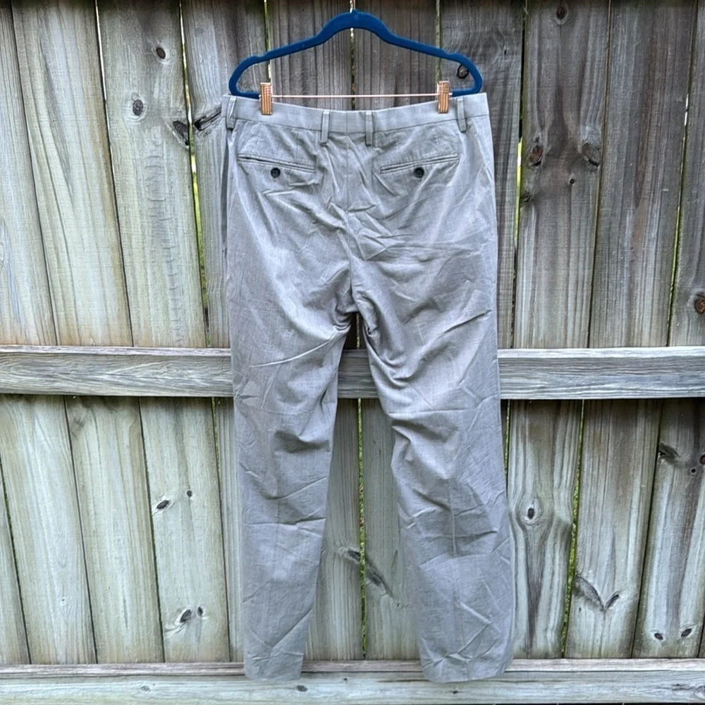 Banana Republic classic fit slacks, size 34x34